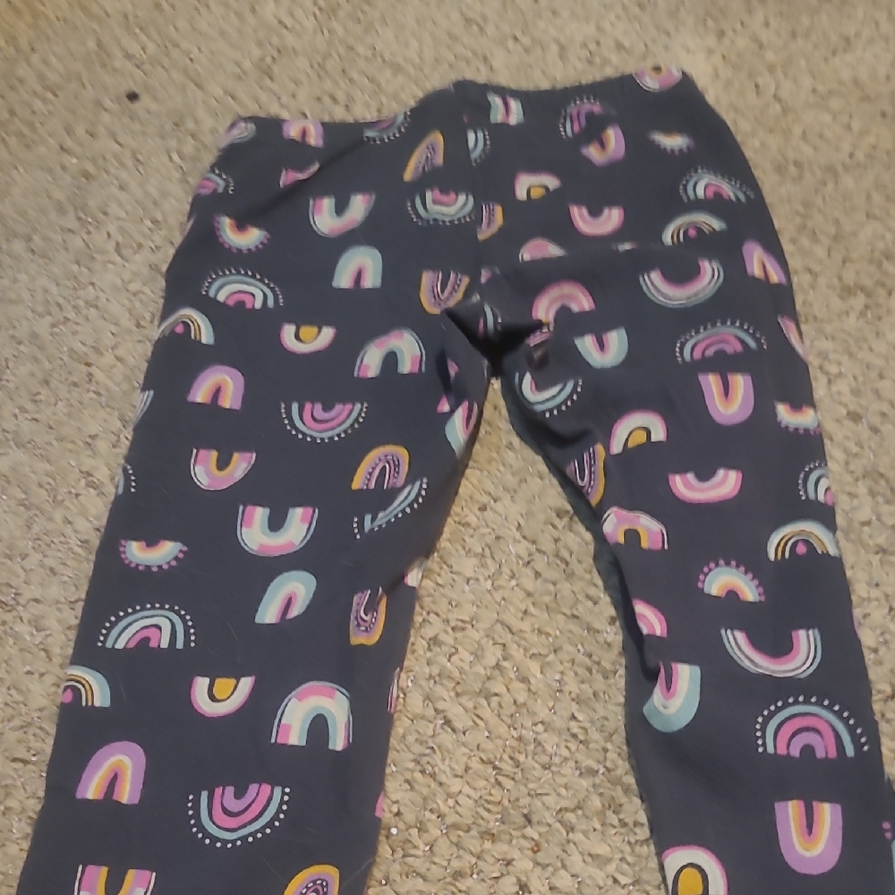 One 5 One Black Leggings with Modern Design
